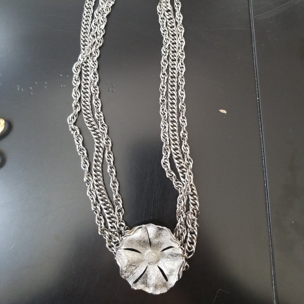 Silver Tone 3 Chain Neckless Marked TAN